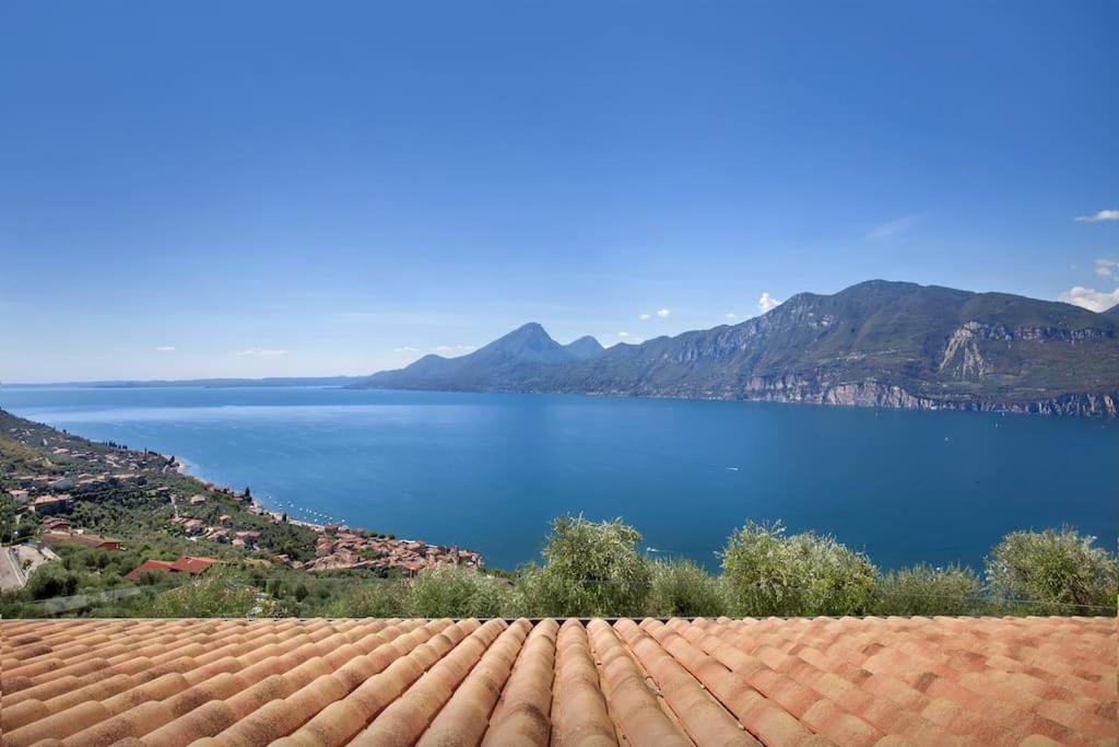 Villa Divina - Apt Divina Con Piscina E Vista Lago Castelletto Di Brenzone Eksteriør billede